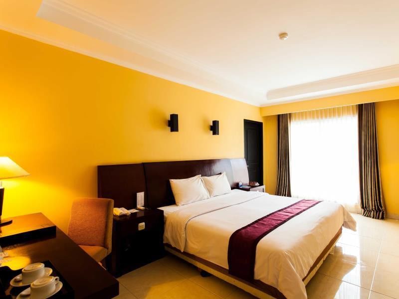 Aston Niu Manokwari Hotel & Conference Center Exterior foto